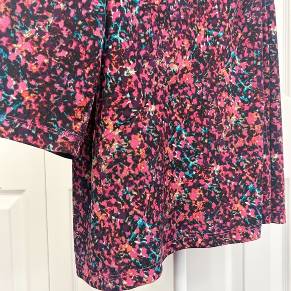 Daisy Fuentes Pink Multicolor Print Stretch Twist Front 3/4 Sleeve Top 2X - Picture 12 of 16
